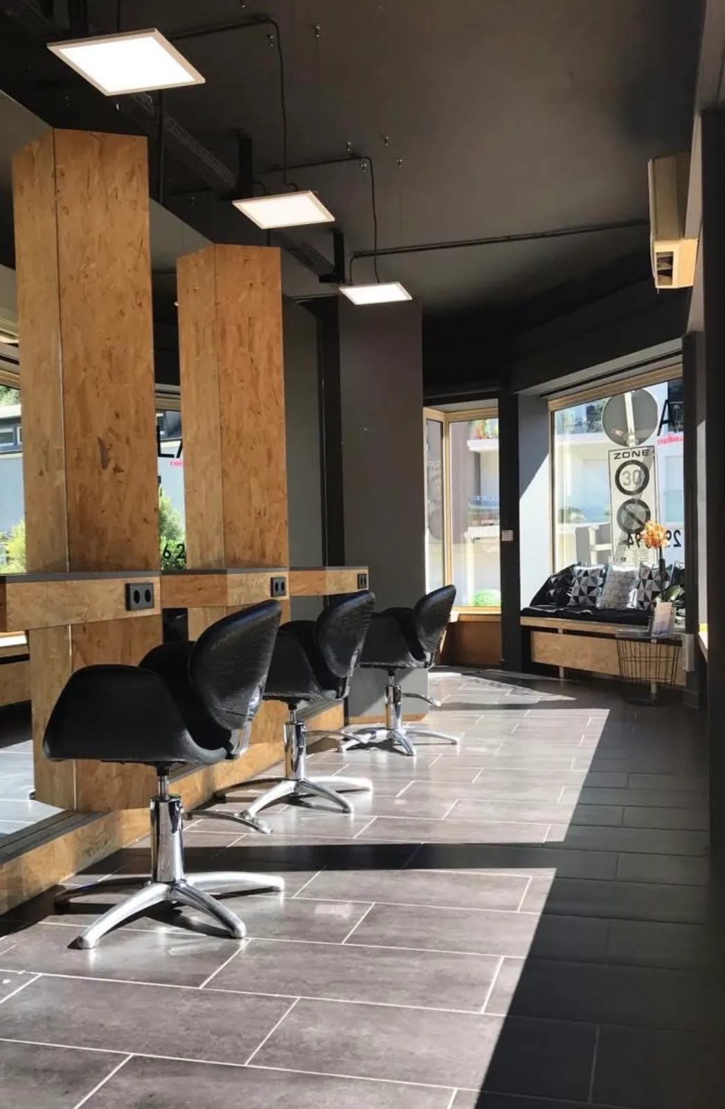 Lela Coiffure 2